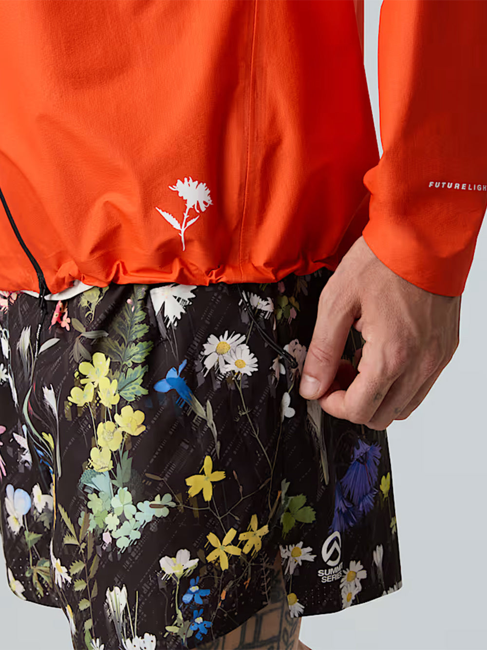 THE NORTH FACE SUMMIT SERIES-M FL SUPERIOR JKT-NF0A8FB2JA81 ACRYLIC ORANGE