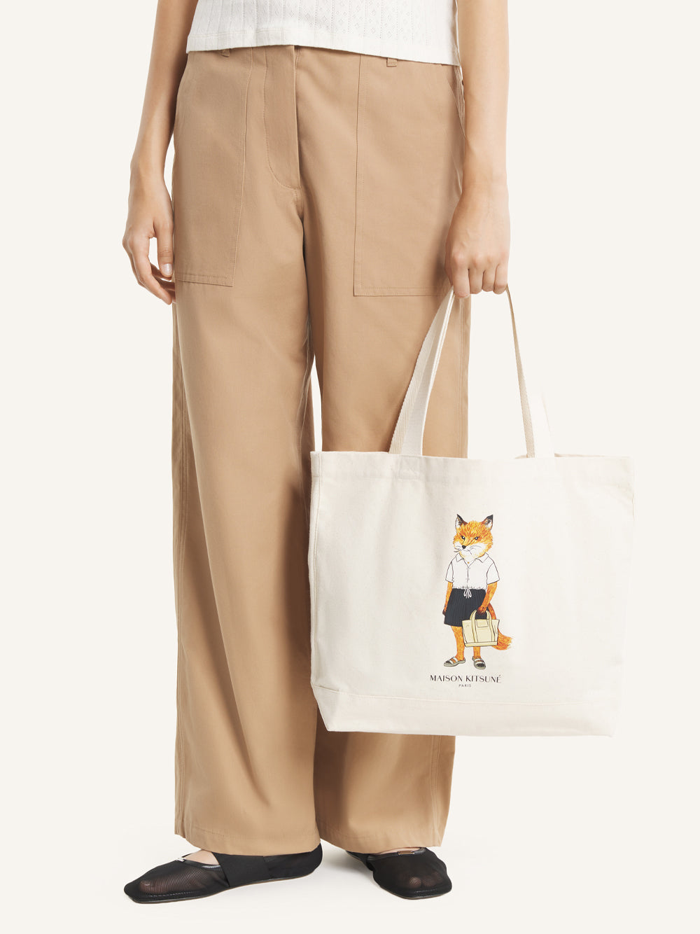 MAISON KITSUNÉ-DRESSED FOX TOTE-QU05108WW9042 P700 ECRU