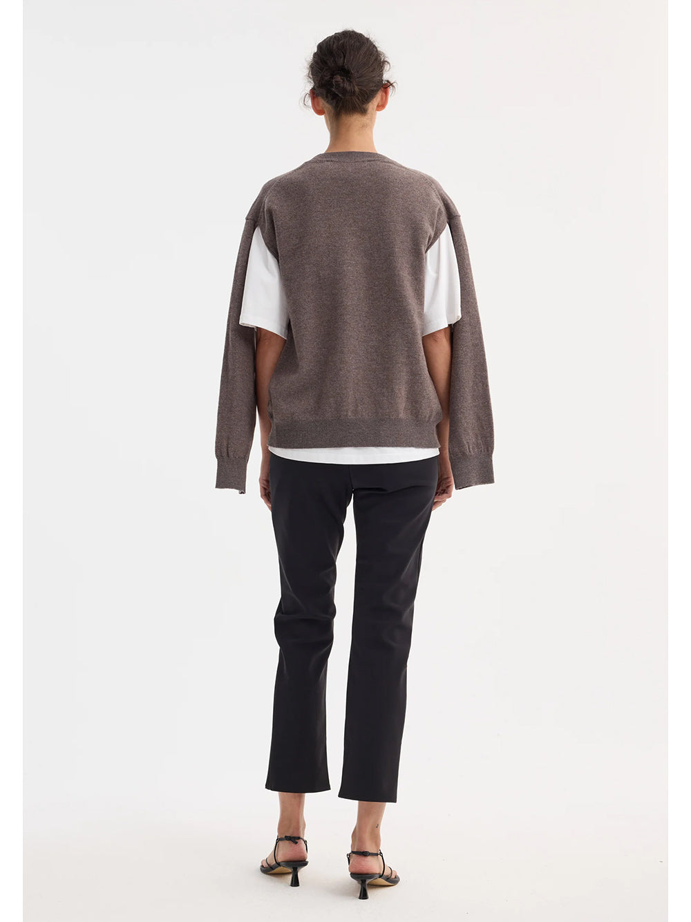 ROHE-CREWNECK WITH OPEN ARMHOLE-416.23.318 208 MUD MELANGE