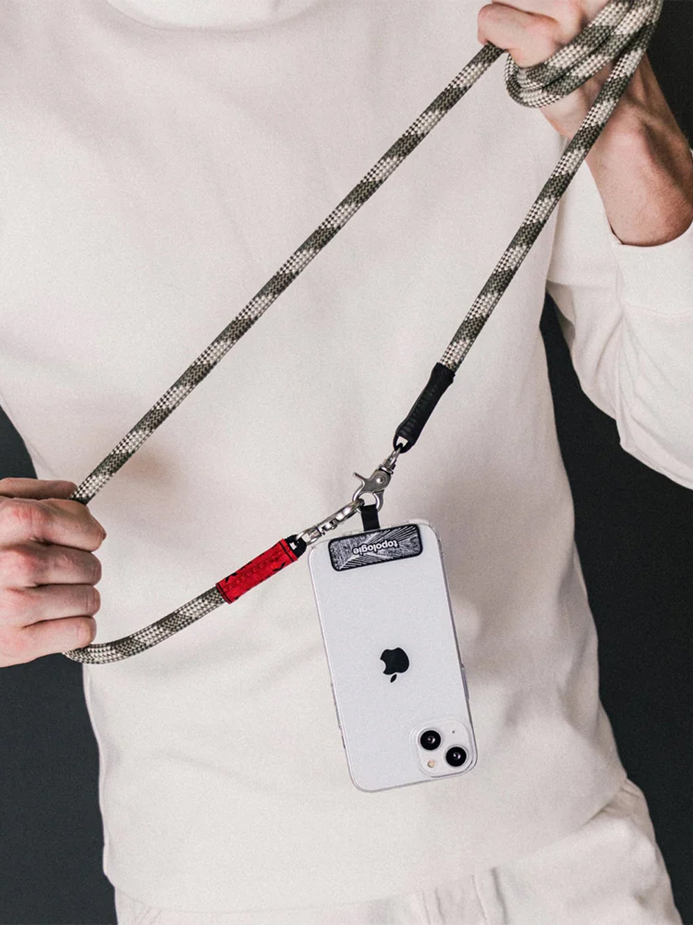 TOPOLOGIE-PHONE CASES D-RING PHONE STRAP ADAPTER-TP.CPC.SA.BLK.03 BLACK