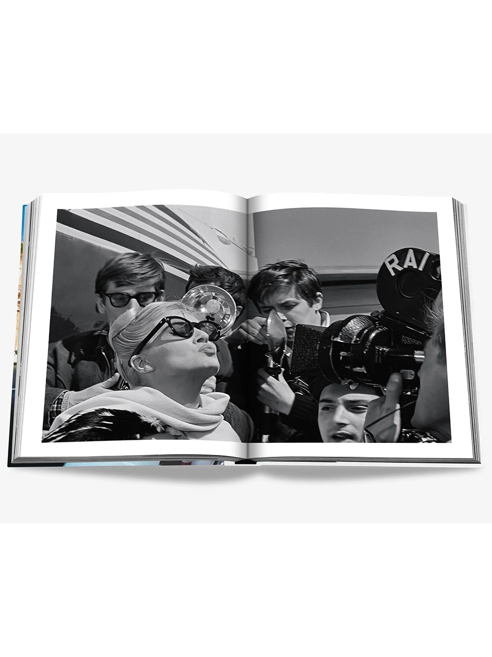 ASSOULINE-DOLCE VITA-9781649803016 THE CLASSICS COLLECTION