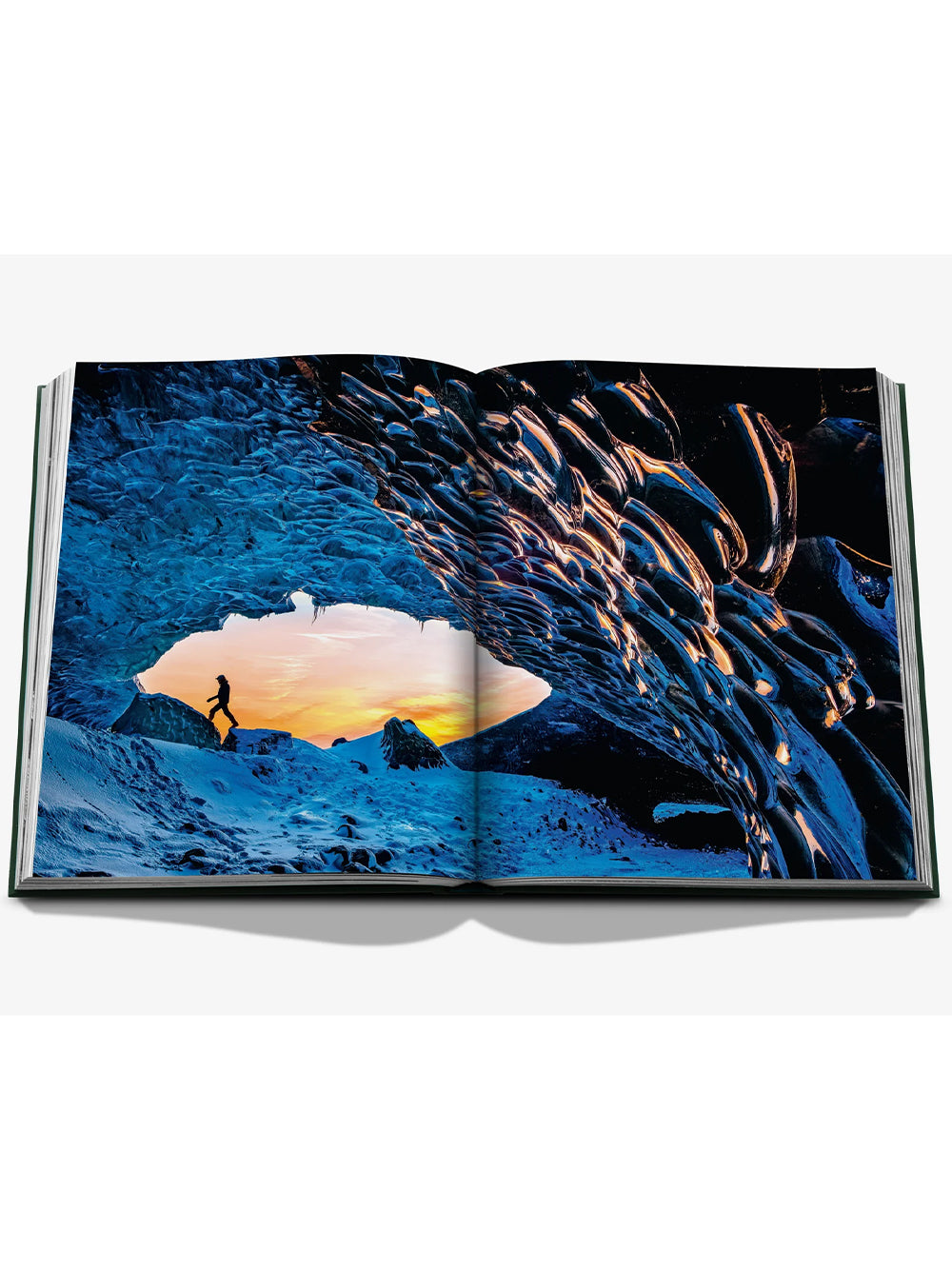 ASSOULINE-ICELAND EPIC-9781649804471 THE CLASSICS COLLECTION