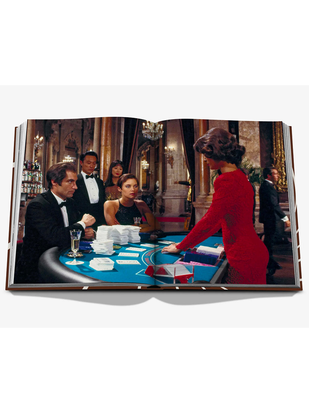 ASSOULINE-JAMES BOND STYLE-9781649803917 THE CLASSICS COLLECTION