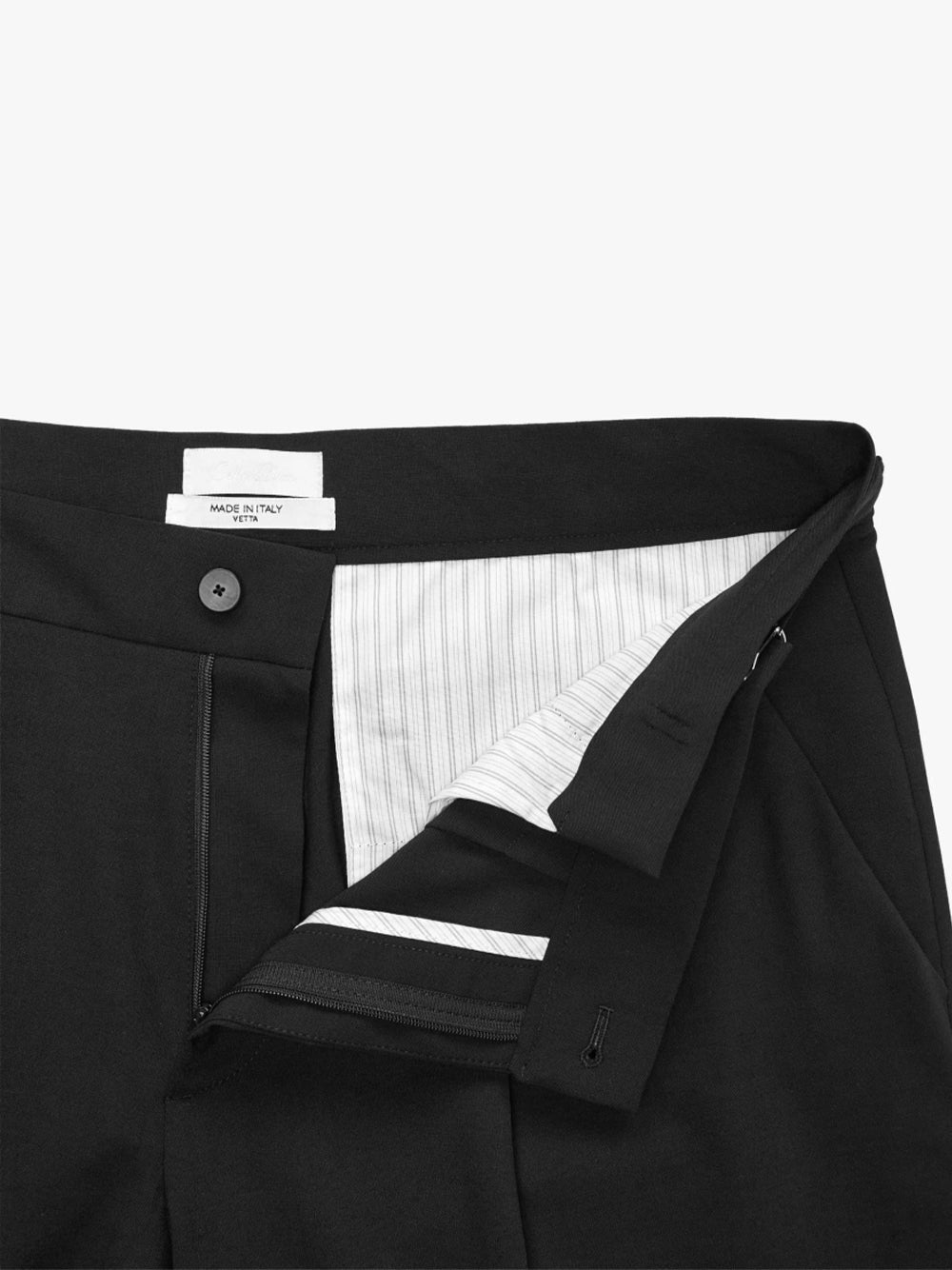 CELLARDOOR-LEO T-110013 99 BLACK BEAUTY