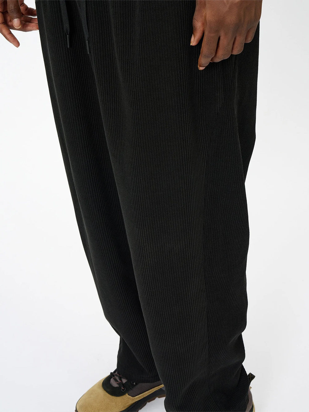 GOLDWIN-FINE WALE CORDUROY STRAIGHT PANTS-GL75376 BLACK