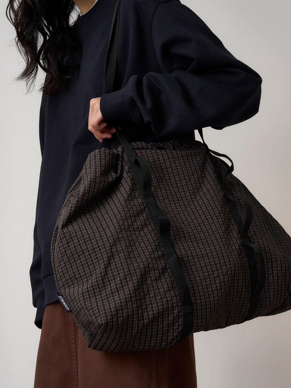 GRAMICCI-PLAID CLIMBING TOTE-G5FA.170 DEEP BROWN