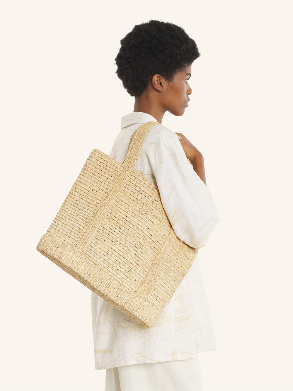 MAISON KITSUNÉ-RAFFIA TOTE-QU05107OF0019 0428 DRIFTWOOD