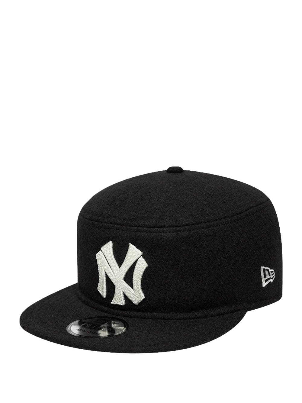 IMG COOPS PIN PILLBOX NY YANKEES