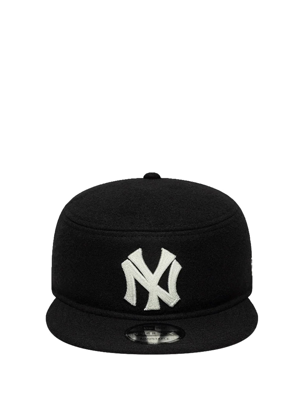 IMG COOPS PIN PILLBOX NY YANKEES