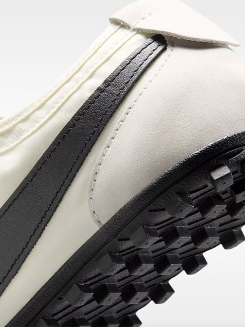 NIKE-MOON SHOE OG-IX3952.100 100 SAIL/BLACK/SAIL