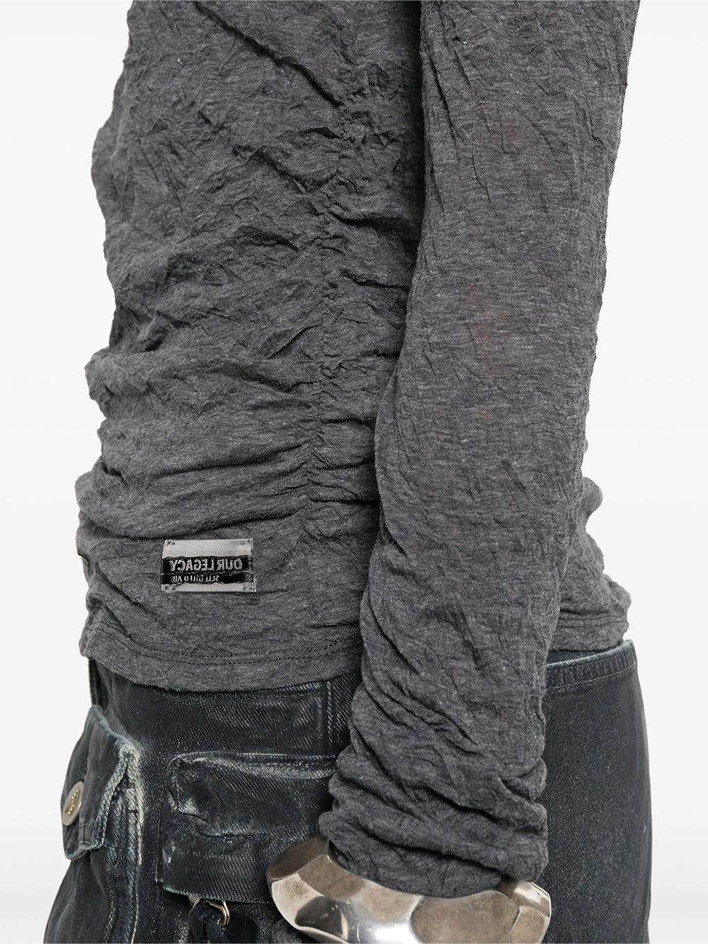 OUR LEGACY-STRAIN SLIM LONGSLEEVE-W2256A4 ANTHRACITE CRINKLE GAUZE