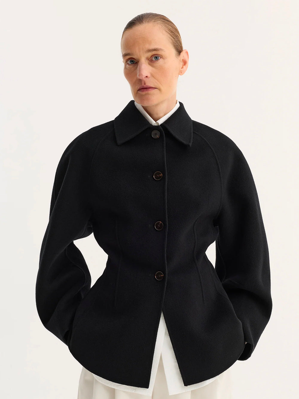 ROHE-DOUBLE FACED SCULPTURAL JACKET-41811024 001 BLACK