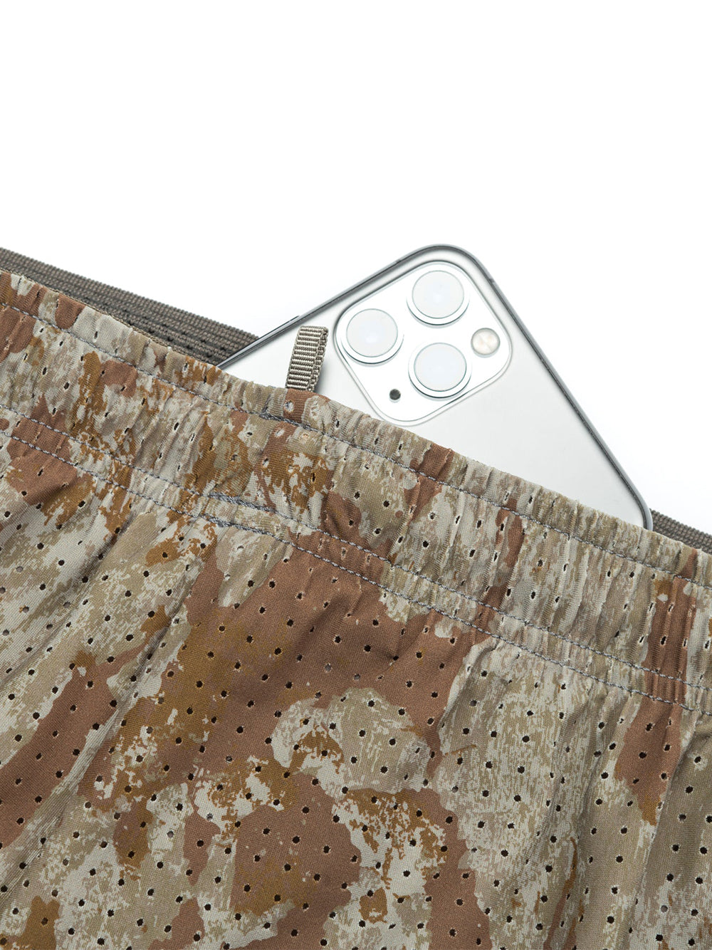 SATISFY-SPACE-O 5 SHORTS-12076.59F00 CAMO