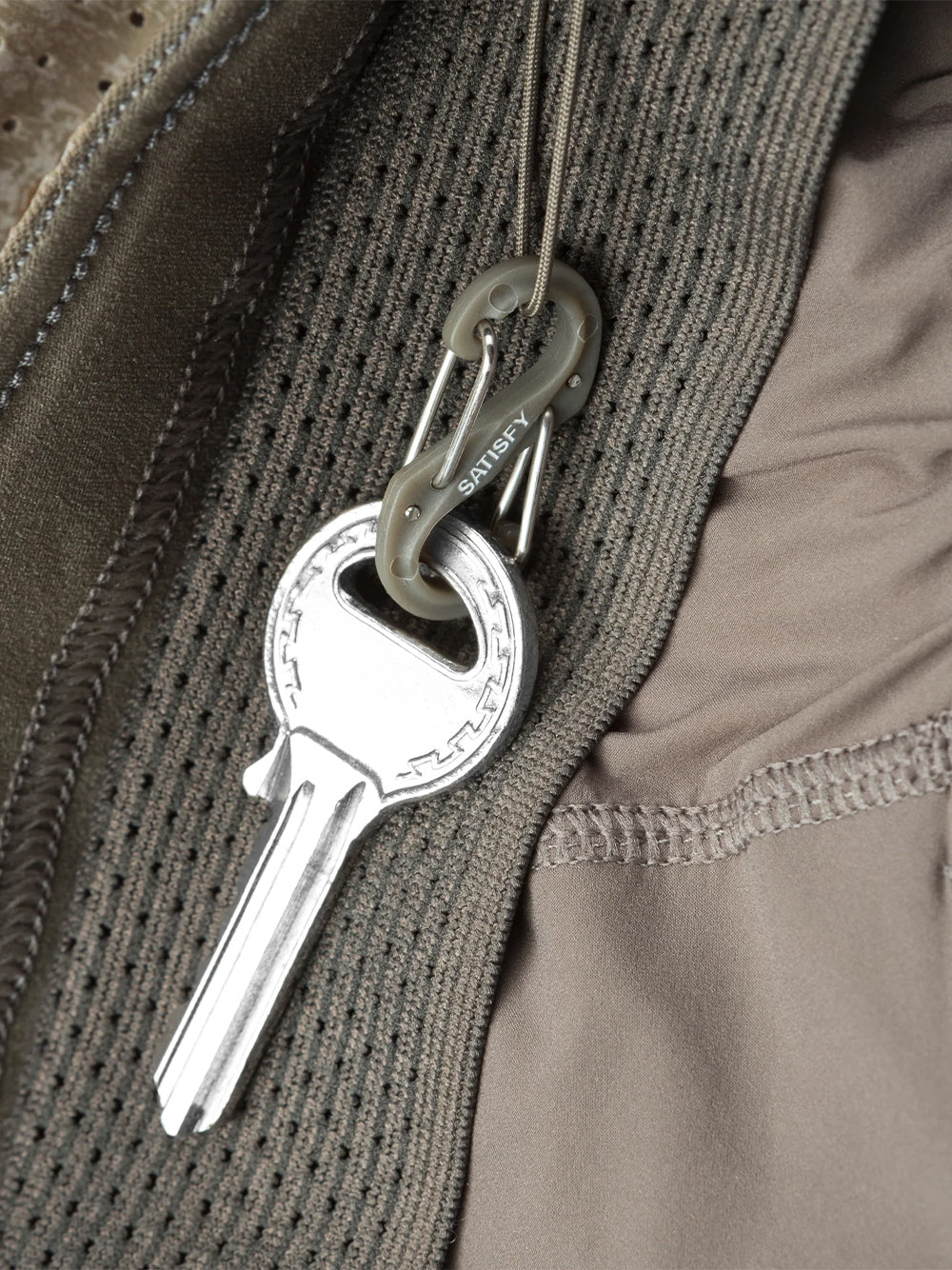 SATISFY-SPACE-O 5 SHORTS-12076.59F00 CAMO